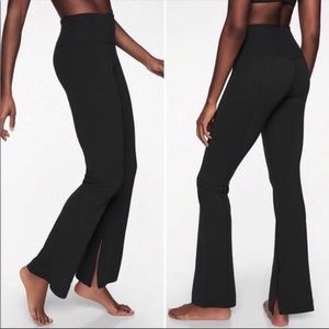 Athleta barre skinny slit hem pants.